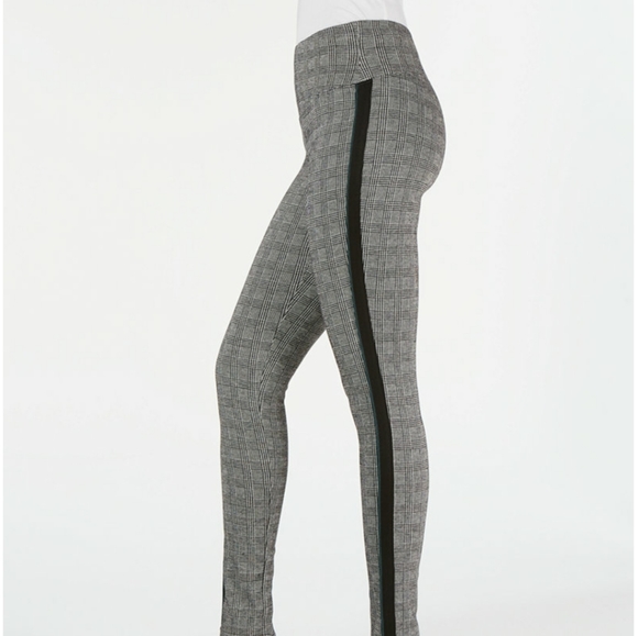 INC Glen Plaid Shaping Leggings with Extended Size - Picture 3 of 3